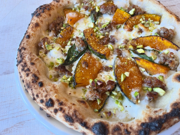 かぼちゃとリコッタチーズのピッツァ